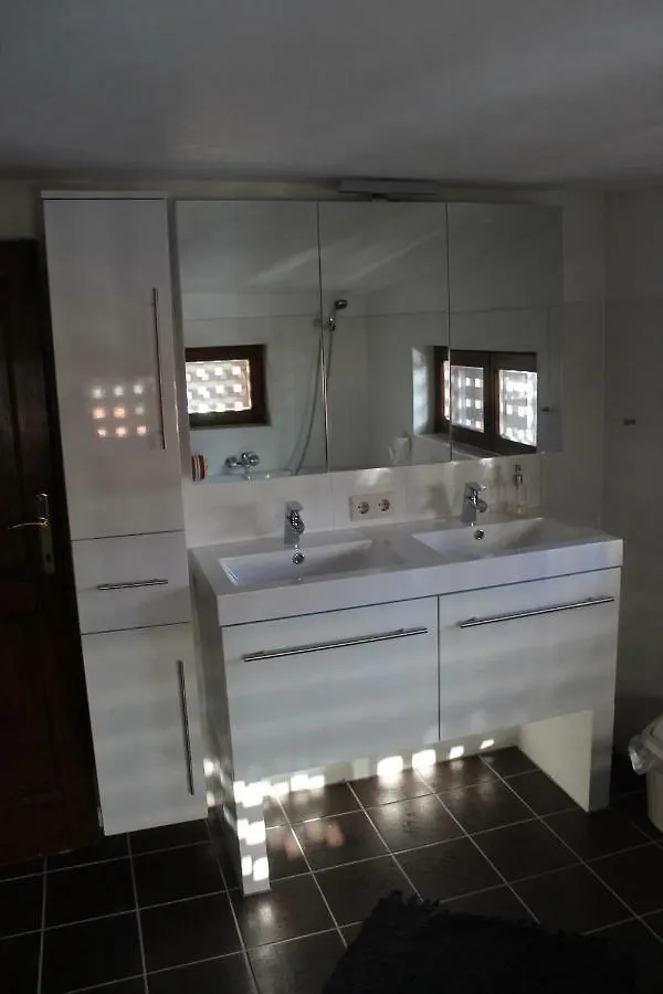 Michael'S Nest Villa Vienna
